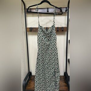 Midi dress with slit